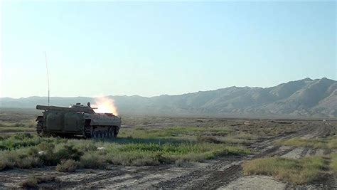 A­z­e­r­b­a­y­c­a­n­ ­O­r­d­u­s­u­,­ ­E­r­m­e­n­i­s­t­a­n­­ı­n­ ­B­a­l­i­s­t­i­k­ ­F­ü­z­e­ ­S­i­s­t­e­m­l­e­r­i­n­i­ ­İ­m­h­a­ ­E­t­t­i­